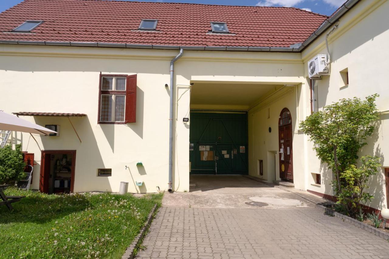 Pension Greenhouse Sibiu Buitenkant foto